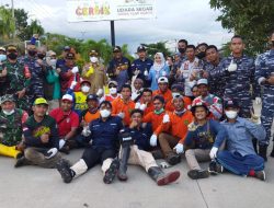 Pemkab Kutim beserta Stakeholder Bahu Membahu Bersihkan Sampah Hingga Selesai