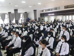 Pemkab Kutim Serahkan SK Kepada 127 CPNS dan 42 PPPK Hasil Seleksi Tahun 2021