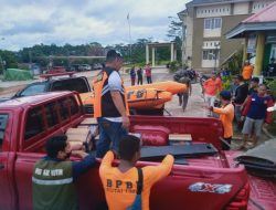 BPBD Kutim Terjunkan Personel ke Bengalon Atasi Banjir