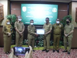 Pemkab Kutim Beri Apresiasi Bagi Para Pemerhati Lingkungan di Kutim
