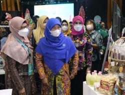 TP PKK Kutim Tampilkan Produk-produk Unggulan di Pameran UP2K Balikpapan