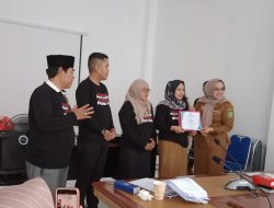 Dilatih selama 2 Minggu, Sekretaris Dispar Tirah Harap Peserat Bisa Praktekkan Bahasa Inggris