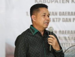 Joni dan Anggota DPRD Kutim Sosialisasikan Perda tentang KTP dan Ketenagakerjaan di Bengalon