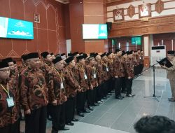 Dewan Hakim dan Panitera MTQ XVI Tingat Kabupaten Kutim di Lantik