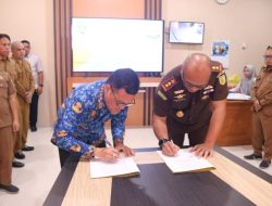 Sinergitas Penanganan Hukum Perdata dan Tata Usaha Negara, BKPP Kutim dan Kejari Tandatangani Nota Kesepahaman
