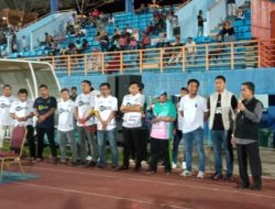 Bupati Kutim Tutup Turnamen Mules Cup U-40