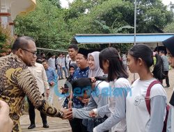 Wabup Kutim Kasmidi Minta Camat Jadi Inspirasi Bagi Bawahannya