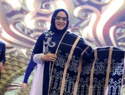Tenun Rakat Kutim Telah Bersertifikat KIK, Tirah : Ini Kain Khas Kutim