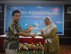 Di Forum Komunikasi Bank Sampah se Kaltim, di Serahkan Produk Unggulan Kutim Ecoenzym