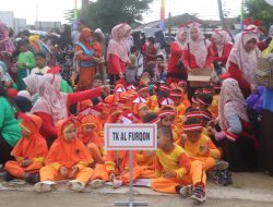Ribuan Anak TK se Sangatta Utara Ikuti Gerakan Makan Telur