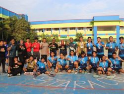 Tutup Open Turnamen Bola Tangan, Wabup Kasmidi : Diharapkan Melahirkan Lebih Banyak Atlet