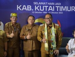 Wabup Kasmidi Minta PD Sampaikan Informasi Program di Podcast Kominfo Kutim