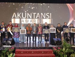 BPKAD Kutim Beri Apresiasi dan Penghargaan kepada Perangkat Daerah yang Aktif Laporkan Keuangan Selama Satu Tahun