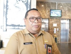 Kadis DMPDes Yuriansyah Harap Seluruh Kades dapat Tempatkan Diri dan Bisa Bersikap Netral dalam Penyelenggaraan Demokrasi