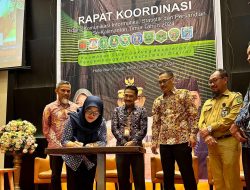 Ikut Rakornis Kominfo Se Kaltim, Ica Kabid IKP dan Kehumasan Diskominfo Kutim: Kita Siap Sinskronkan Program