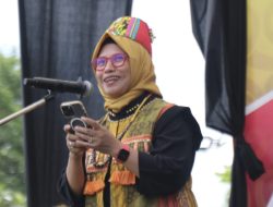 Puncak Acara Adat dan Budaya Lom Plai Turut Dihadiri dan Apresiasi Staf Ahli Kemenparekraf RI Masruroh