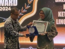 Sangatta Utara Terima Penghargaan PPID Award, Camat Hasdiah: Jadi Pelecut Semangat