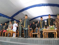 Bupati Ardiansyah Pimpin Upacara Hardiknas, Sampaikan Amanat Mendikbudristek RI