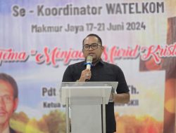 Buka Retreat Pemuda GKII Wabup Kasmidi: Kaum Muda Harus terus Belajar, Berdedikasi dan Penuh Tanggung Jawab