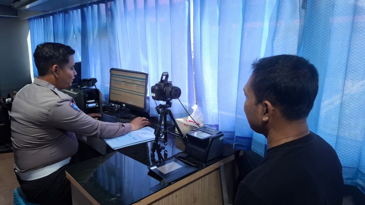 Tak Perlu ke Sangatta, Warga Sangkulirang Kini Bisa Perpanjang SIM di Kecamatan