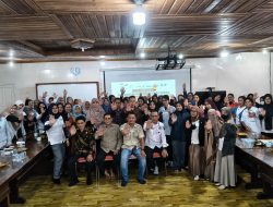 Menyemai Kepemimpinan Perempuan di Tengah Hamparan Sawit Kutim