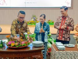 HUT IBI ke-75 Jadi Momentum Perkuat Solidaritas dan Kualitas Bidan di Kutai Timur